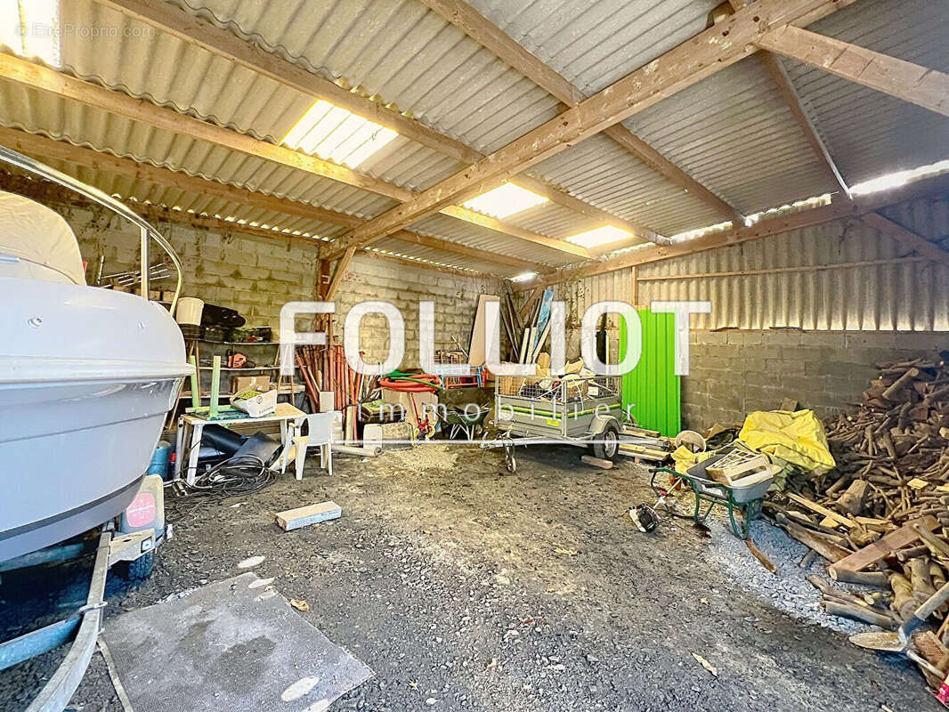 Maison à CERISY-LA-SALLE