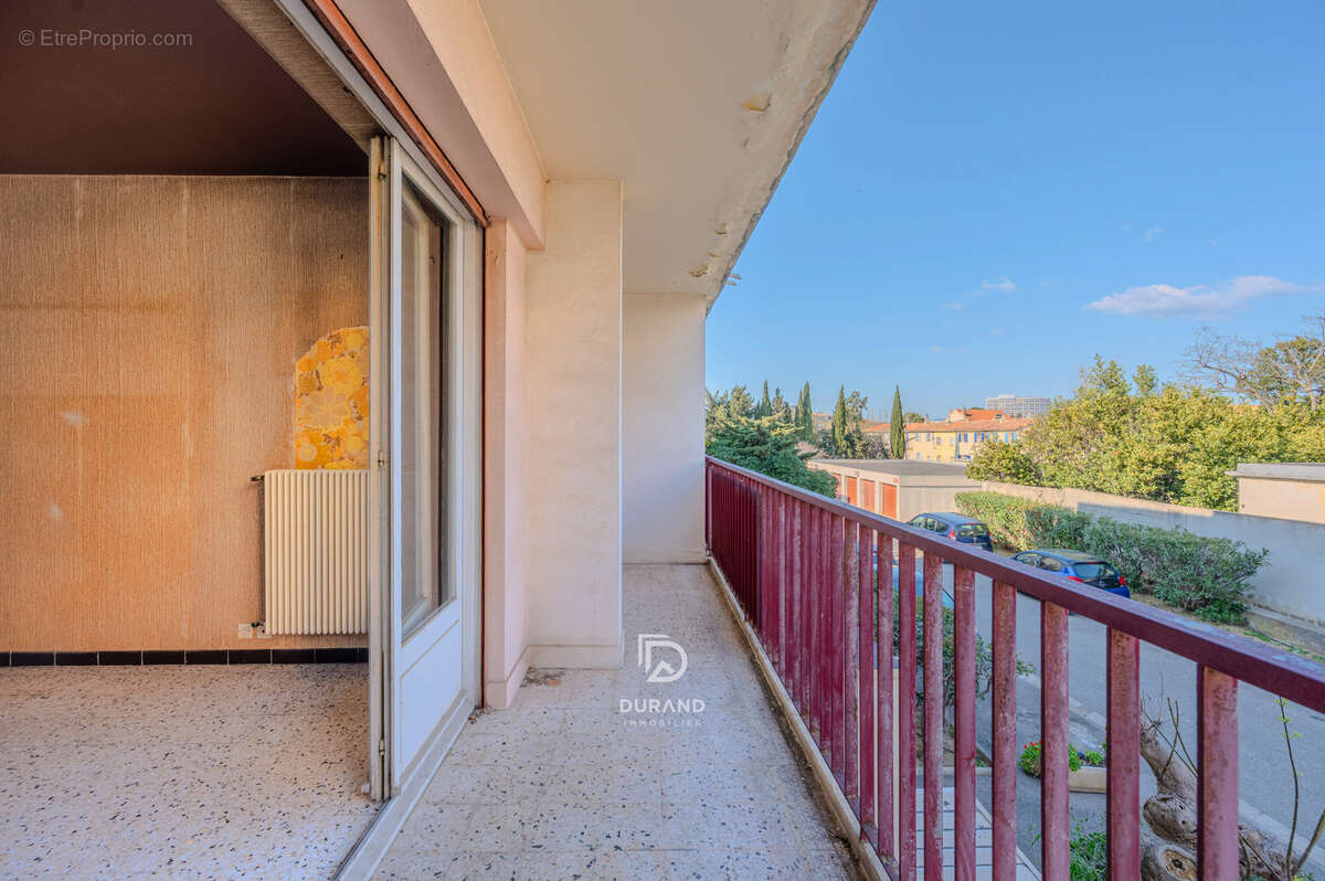 Appartement à MARSEILLE-8E