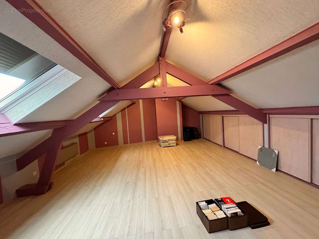 Appartement à CRESPIERES