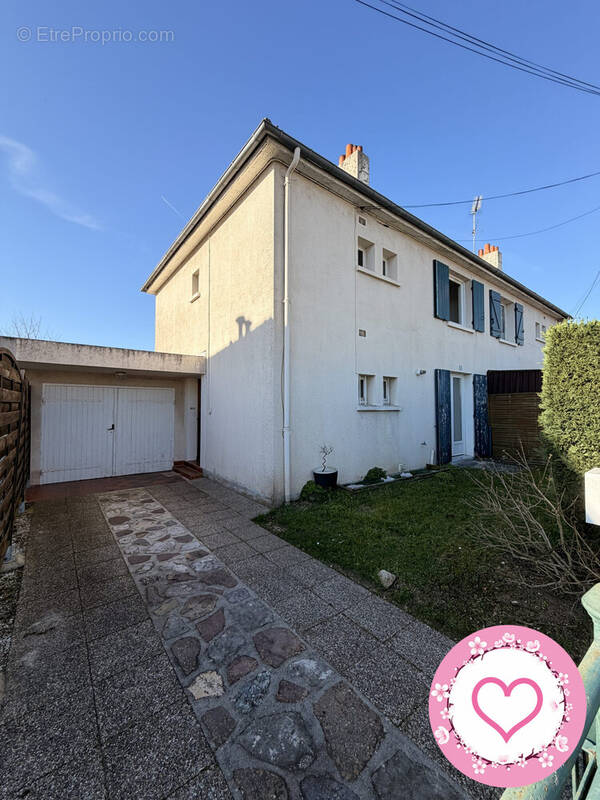 Maison à SULLY-SUR-LOIRE