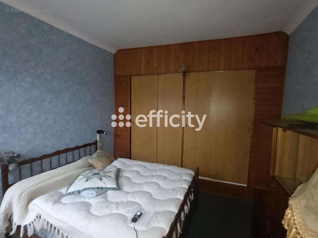 Maison à EAUCOURT-SUR-SOMME