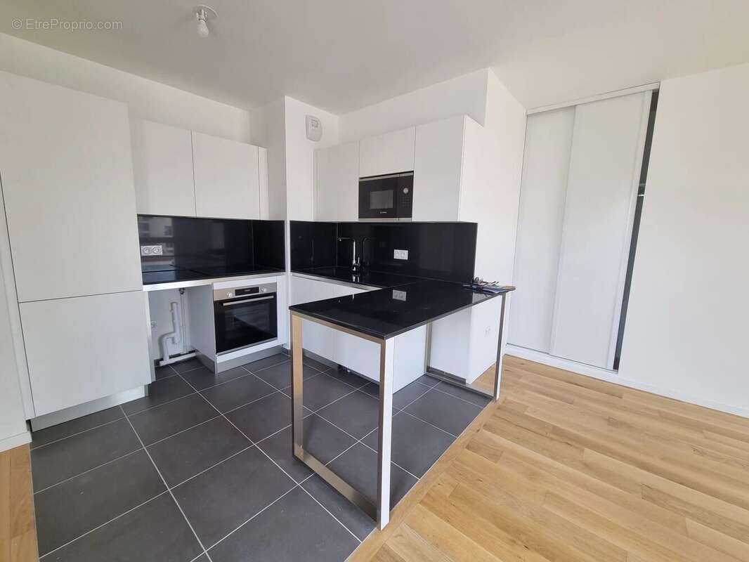 Appartement à CLICHY