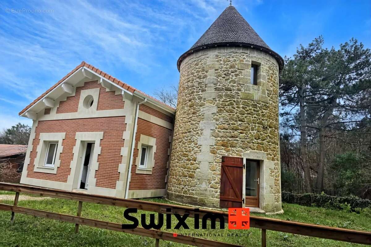 Maison de charme de 115 m² à Talais - photo 12