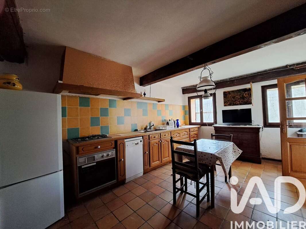 Maison 251 m² à Festes-Et-Saint-Andre  - photo 6