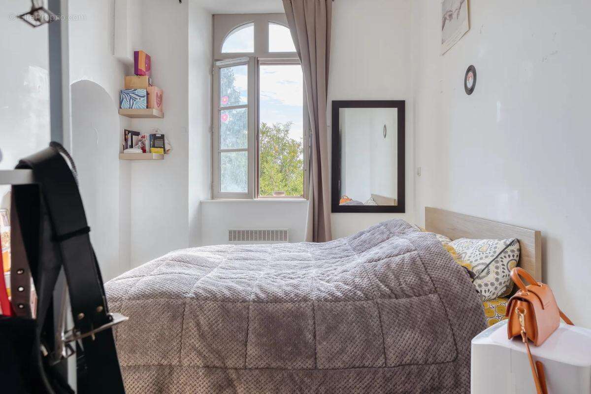 Appartement à CANTELEU