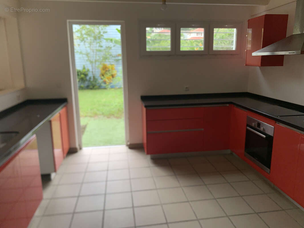 Maison à LES TROIS-ILETS