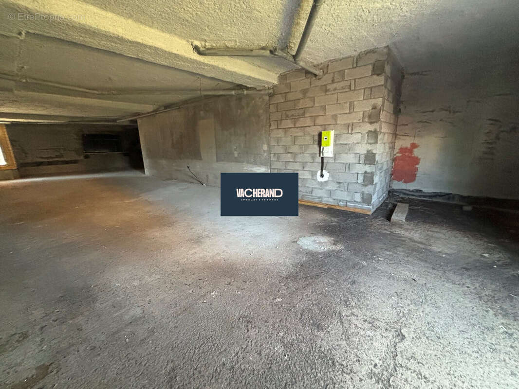 Commerce à VALENCIENNES