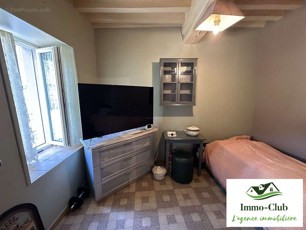 Maison à CHATEAU-CHINON(VILLE)