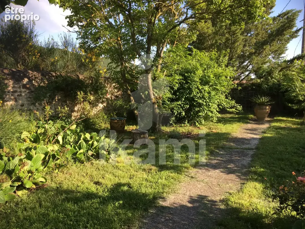 Bâtisse du XVIIIe siècle avec dépendances   Vallée de la Drôme - photo 21