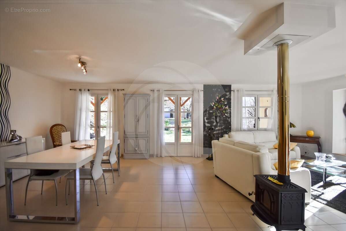 Maison à BRUNIQUEL