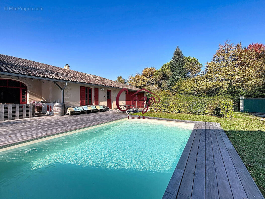 Maison à CAMBLANES-ET-MEYNAC