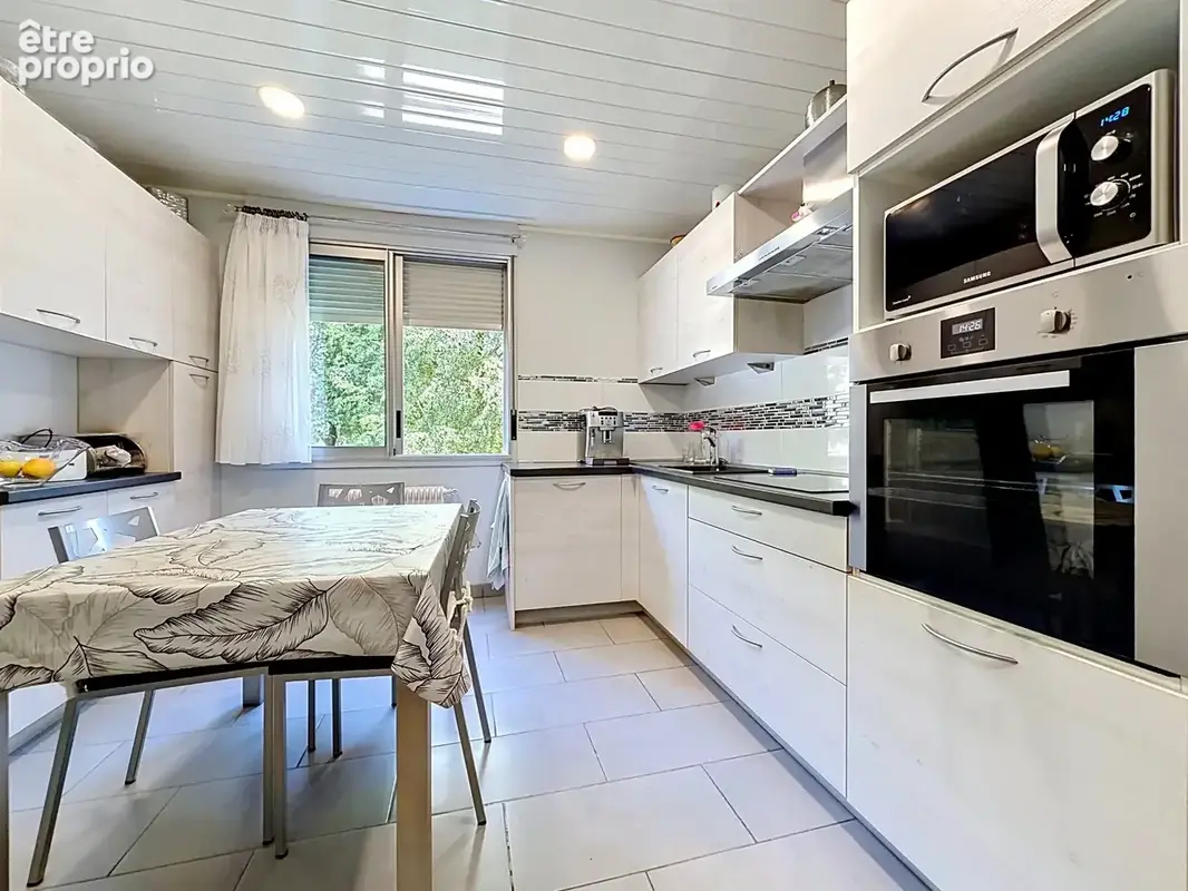 Appartement T3 79m² - bel espace lumineux - ANNEMASSE (74) - photo 8