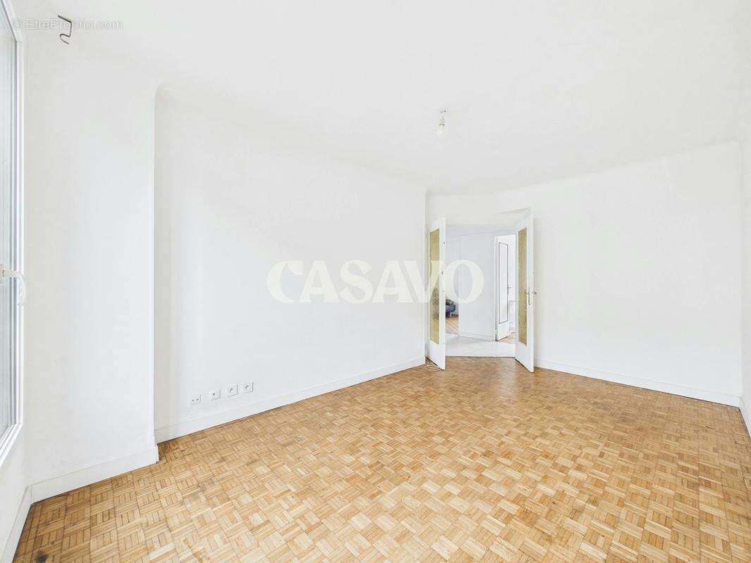 Vente Appartement 3 pièces de 61m² - 93200 Saint-Denis - photo 6