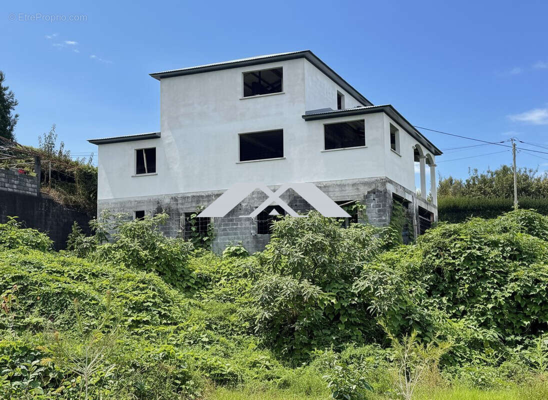 Maison à SAINT-PIERRE