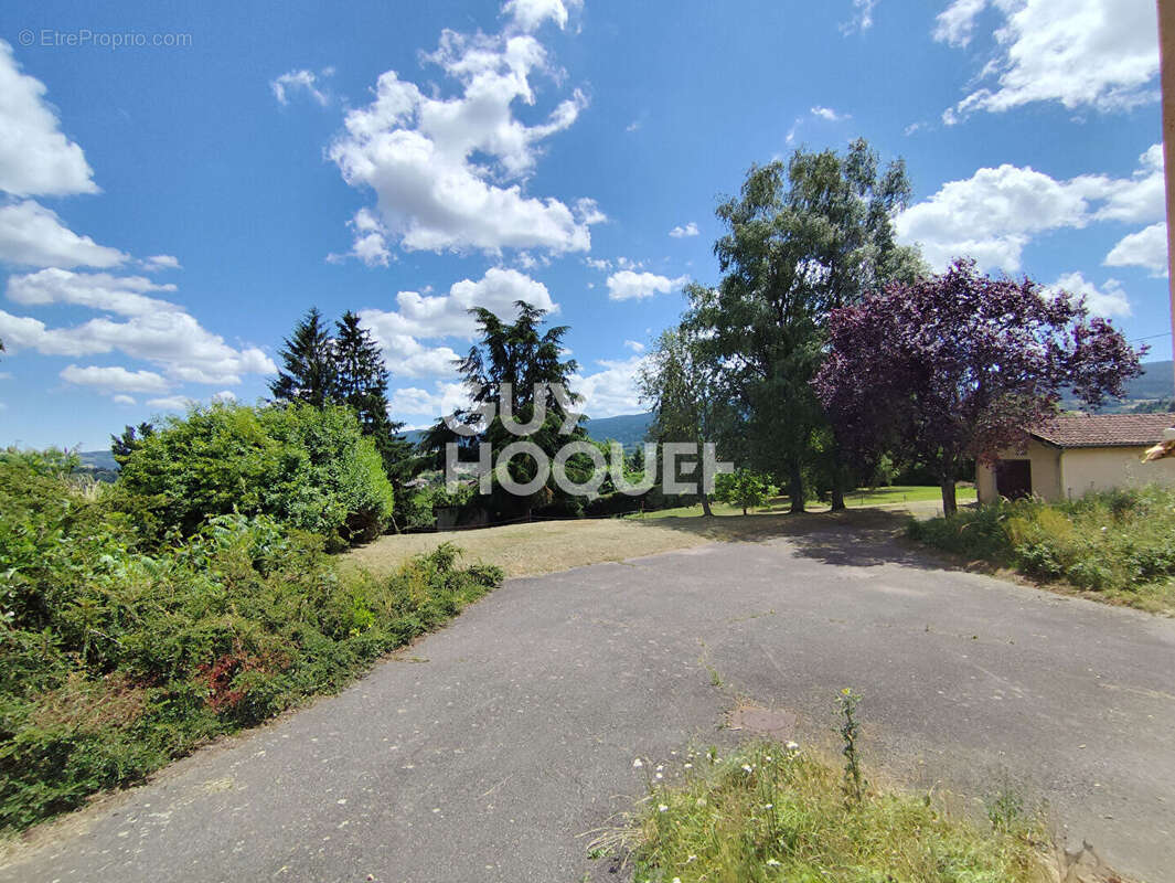 Maison à NOIRETABLE