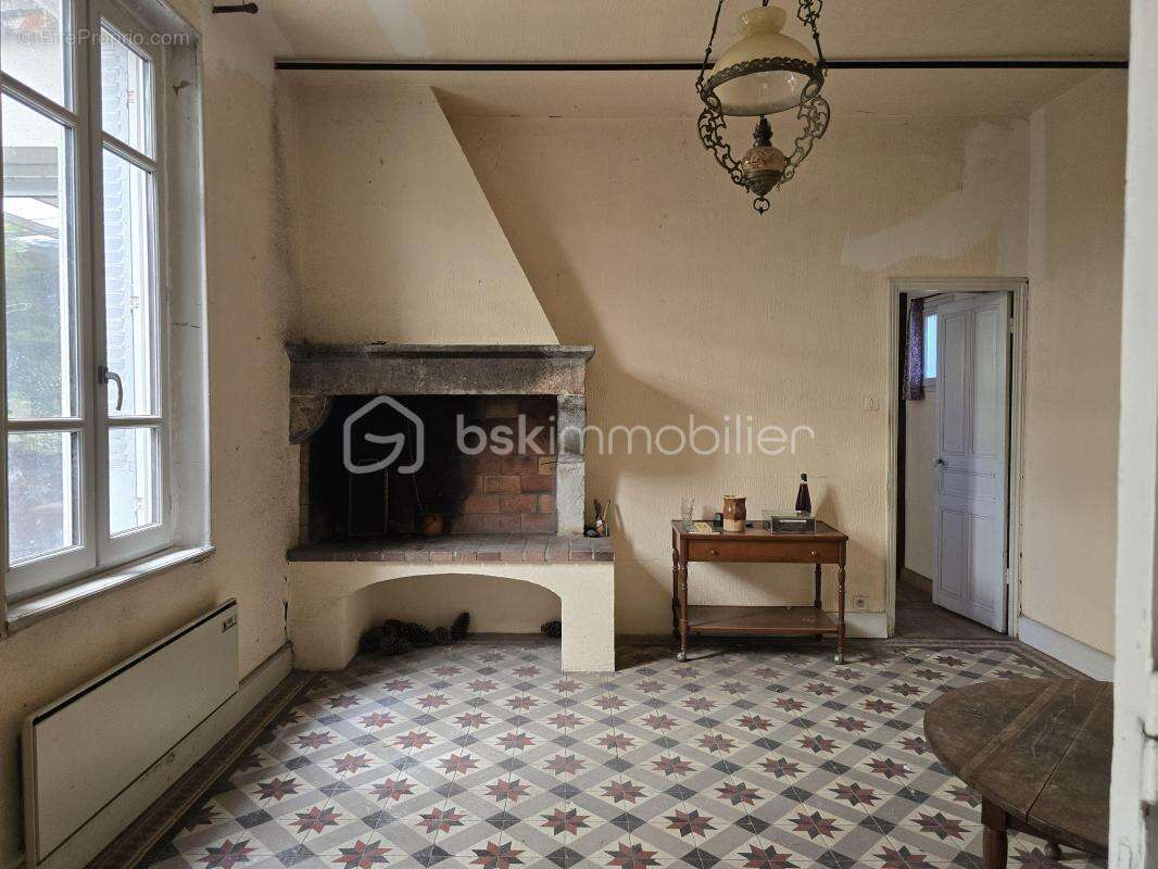 Authentique Maison 175 m2 de caractère avec grand terrain de 2 377 m² au Teil - photo 5