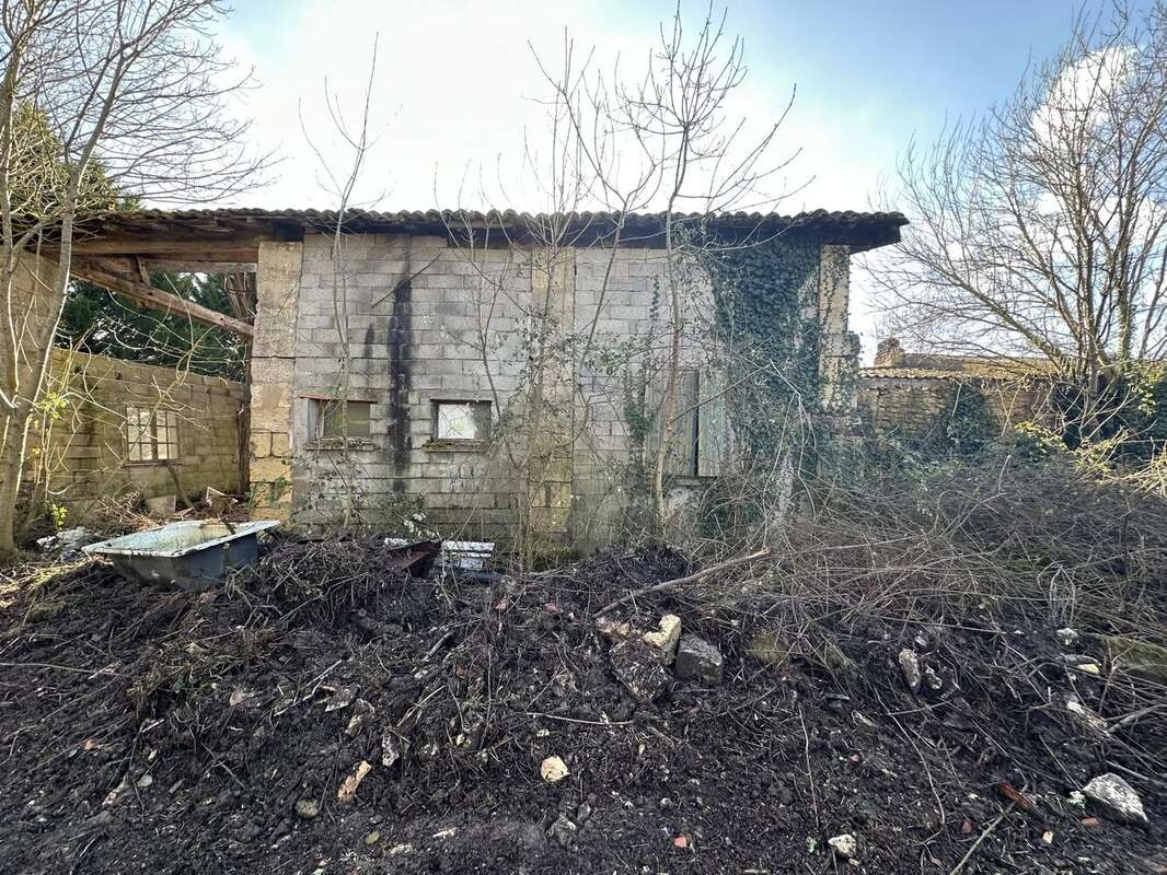 Maison à BRAUD-ET-SAINT-LOUIS