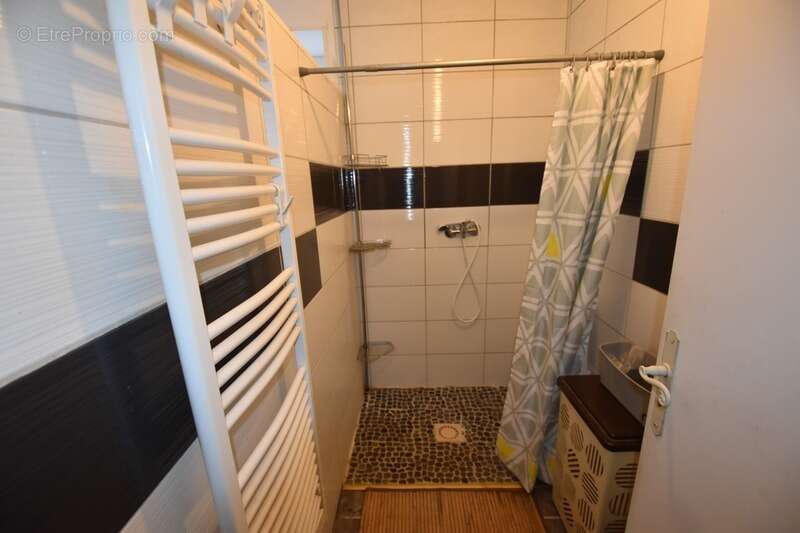Maison à vendre 9 pièces LA CHAPELLE AU MANS (71) - photo 5