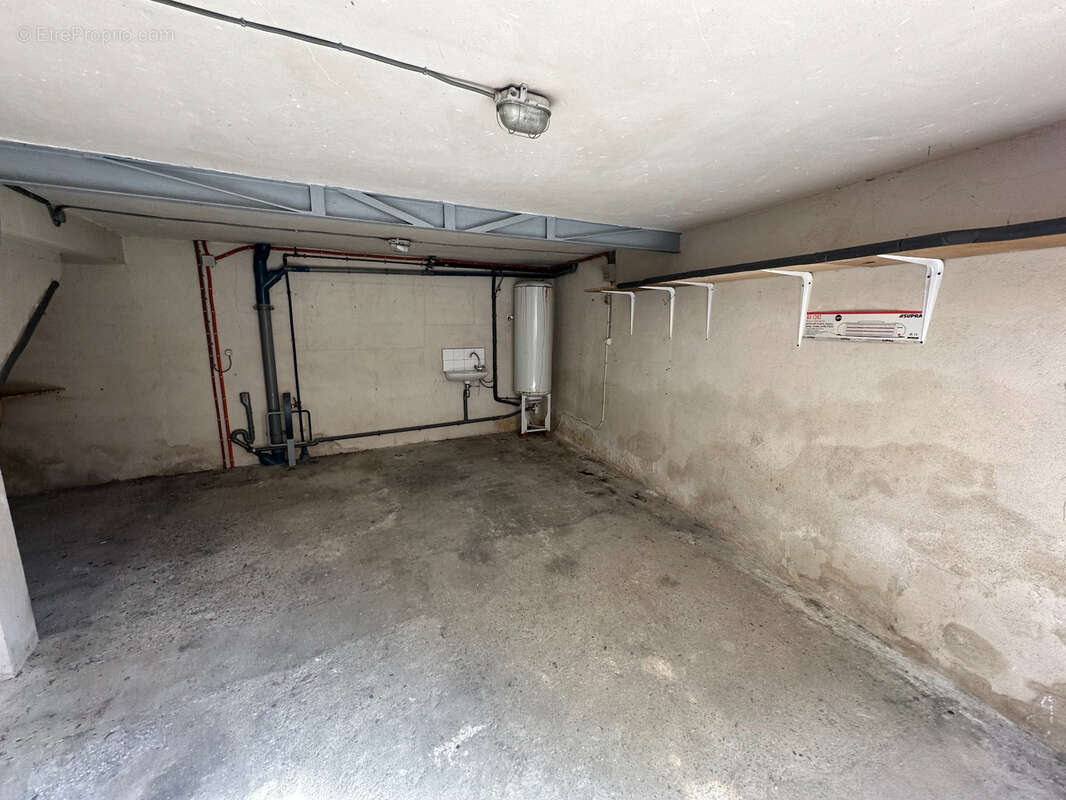 Maison 66 m2 av garage 23 m2 + t2 + terrasse au calme - idéal artisan - photo 5
