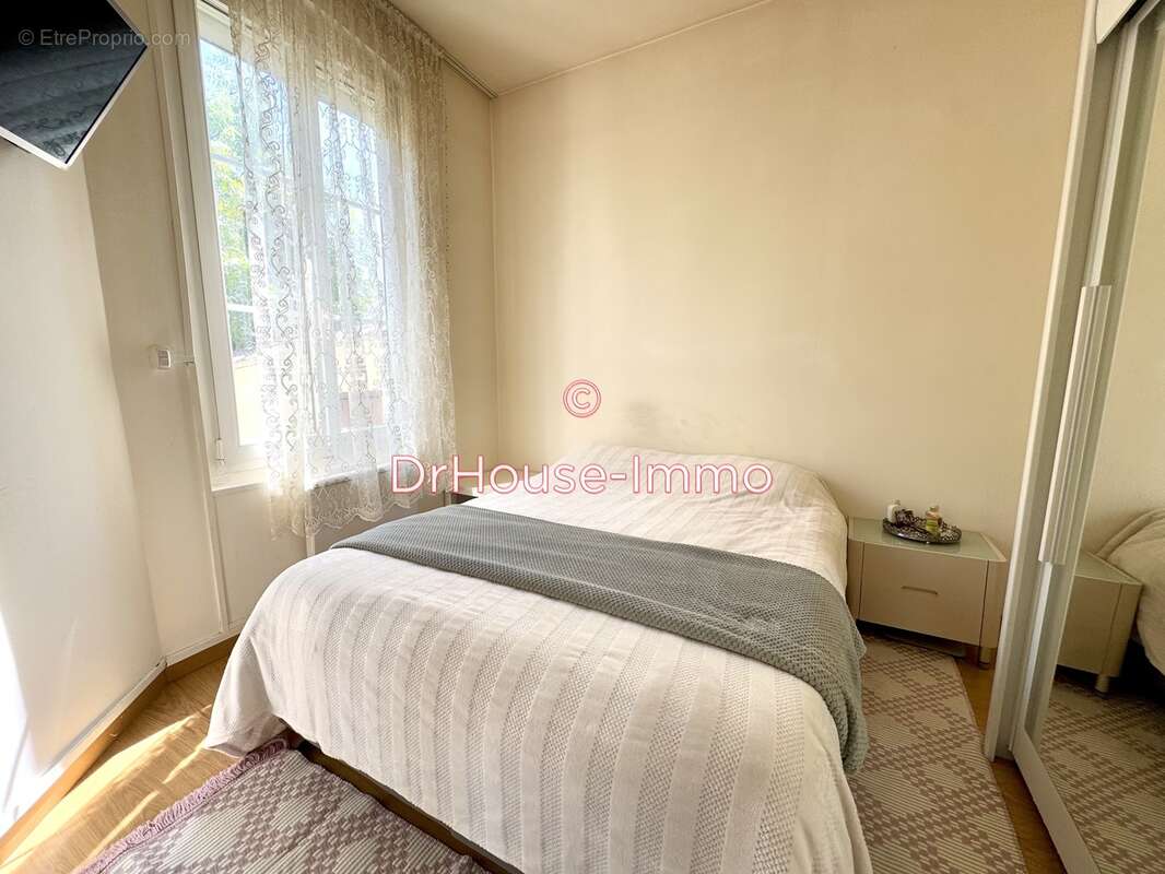 Maison à CHALETTE-SUR-LOING