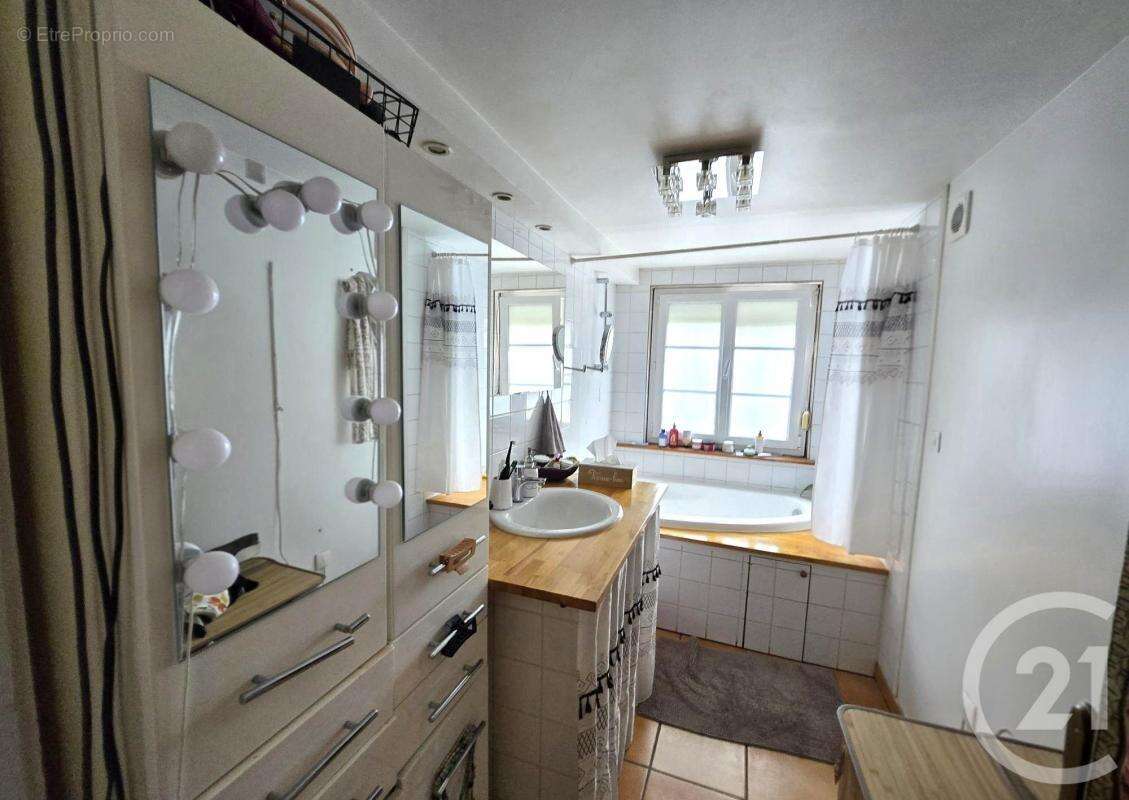 Maison à NOGENT-SUR-OISE