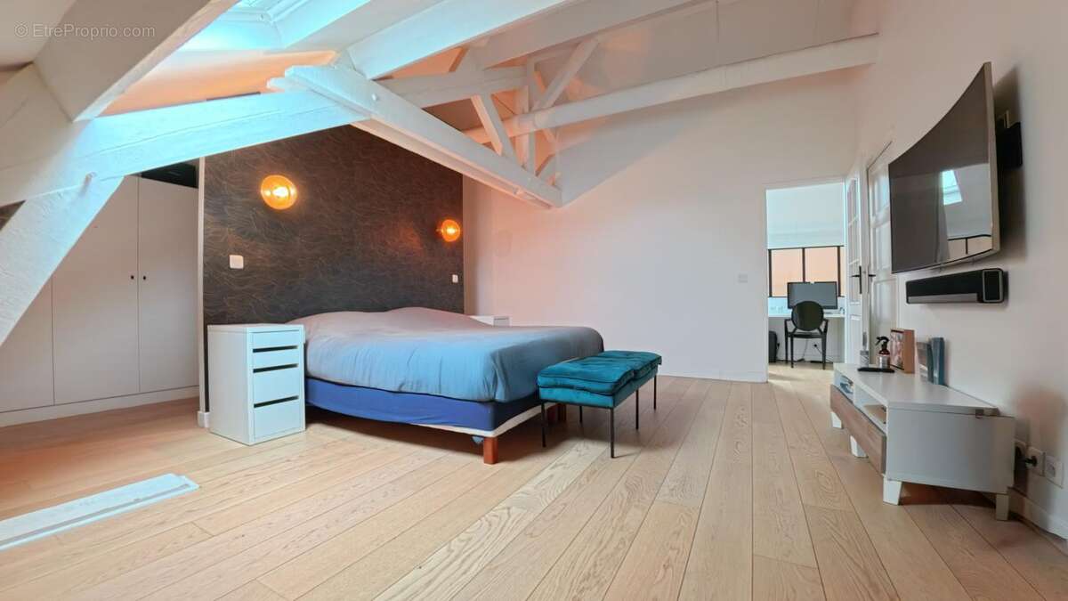 Appartement à NOGENT-SUR-MARNE
