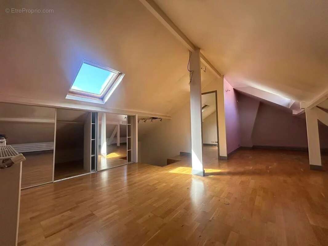 Maison à BRY-SUR-MARNE