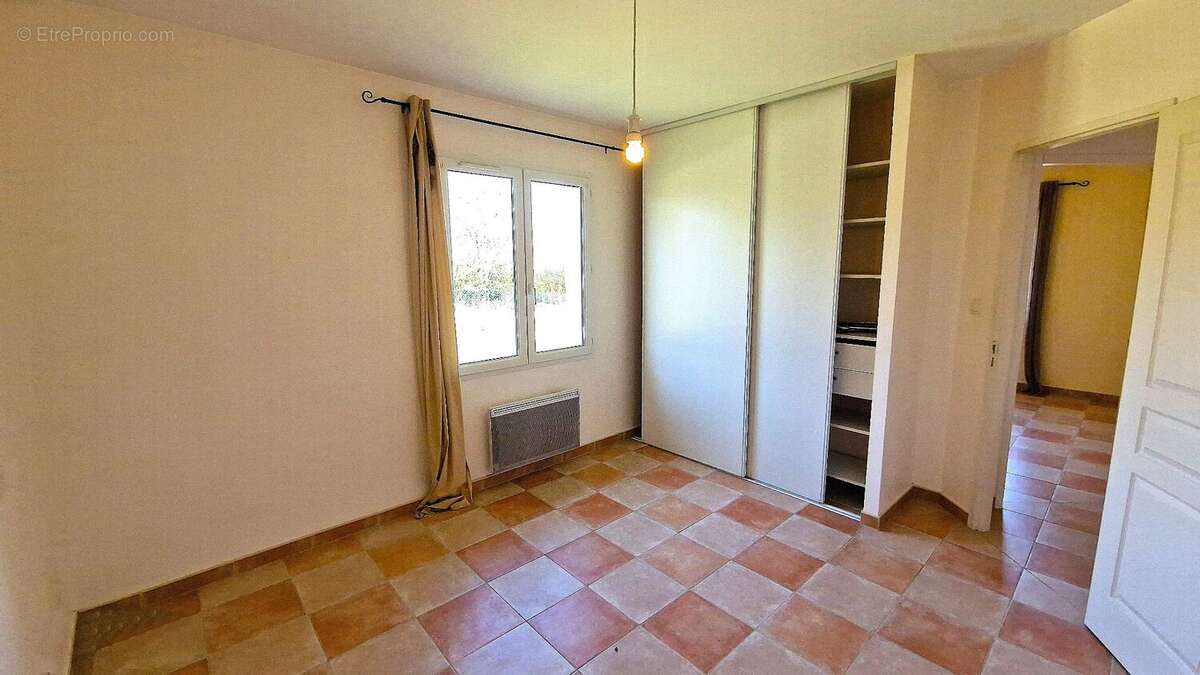 CIEURAC  Une maison où le printemps prend tout son sens - photo 10