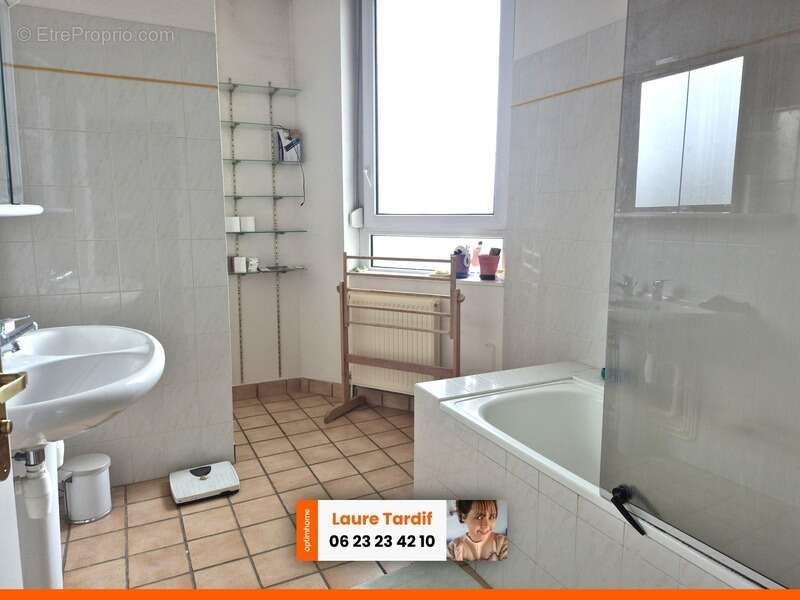 Appartement à CEYRAT