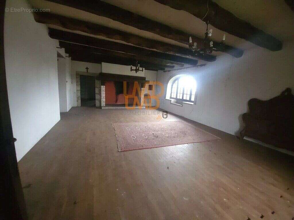 Maison à VILLENEUVE