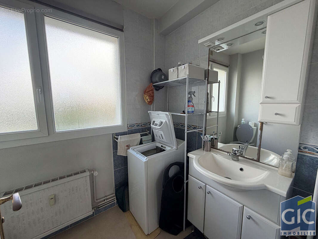 Grand f2 avec grand balcon hsc - photo 12