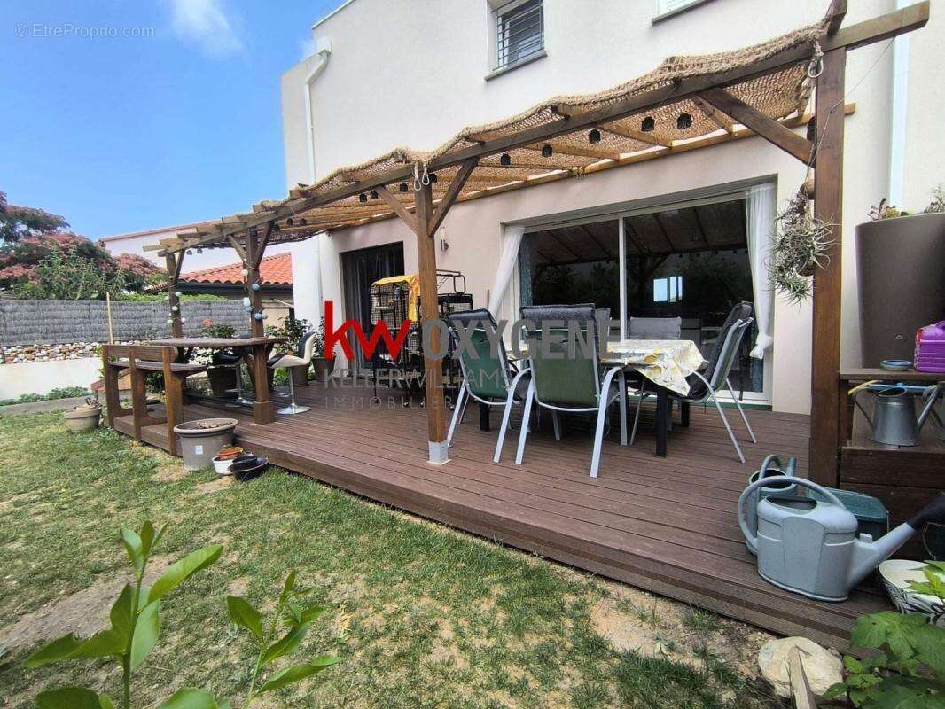 Appartement à TRESSERRE