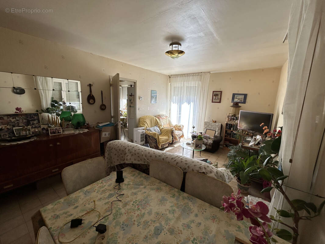 Appartement à NIMES