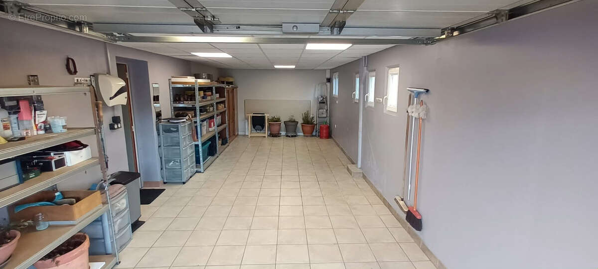 Maison à SAINT-ROMAIN-DE-JALIONAS