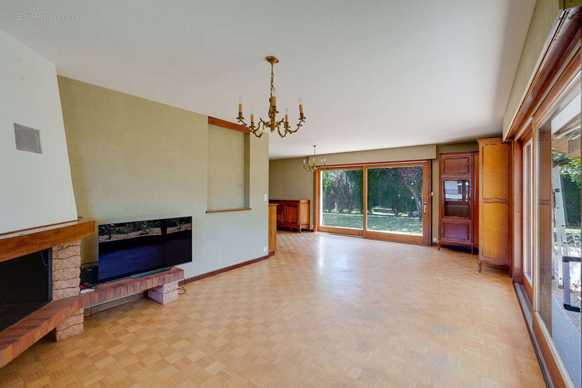 Maison Evian Les Bains 4 pièces 133,7m² sur 1330m² de terrain - photo 15