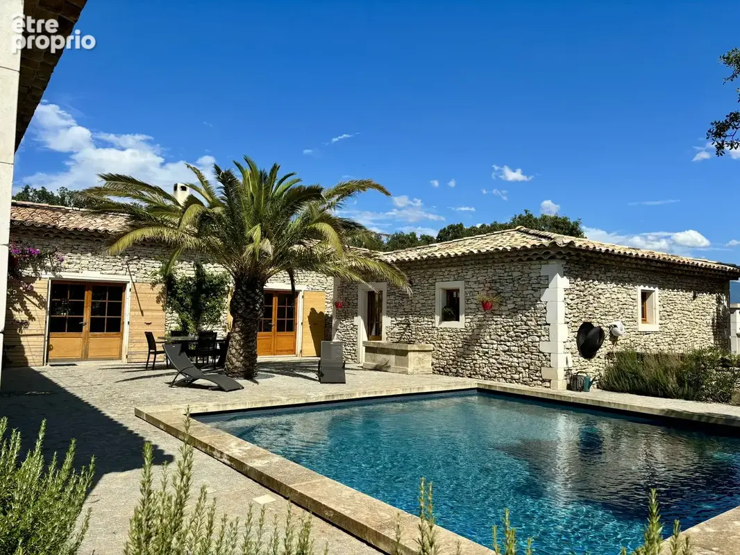 Exceptionnel!  a grignan , superbe mas en pierres avec piscine. - photo 6