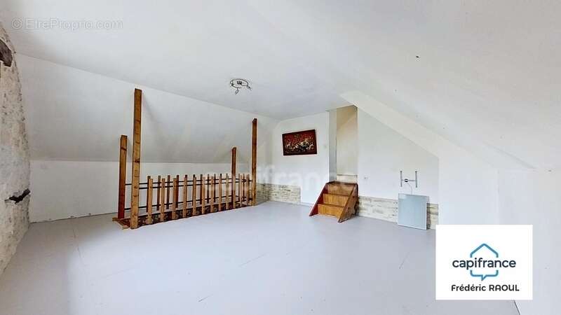 Maison 238 m² à Lamargelle  - photo 10