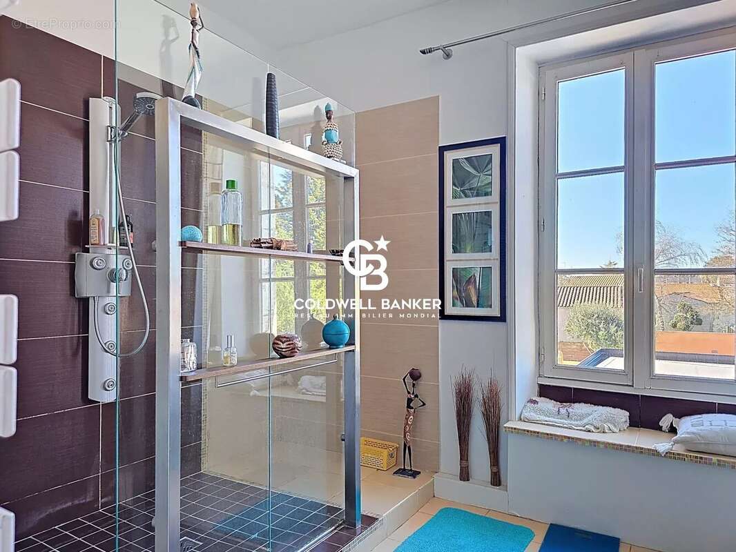 Maison à FONTENAY-LE-COMTE