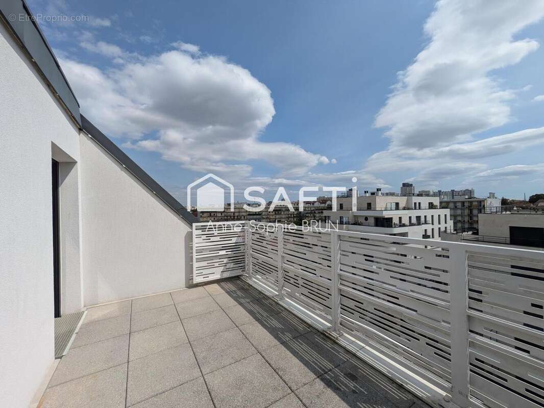 Photo 4 - Appartement à COLOMBES