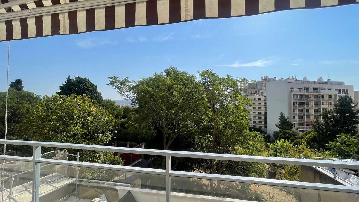 Appartement à MARSEILLE-6E