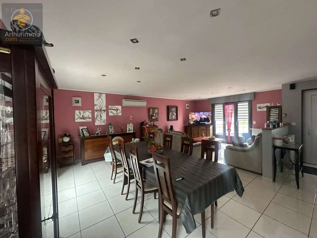 Maison à MAIZIERES-LES-METZ