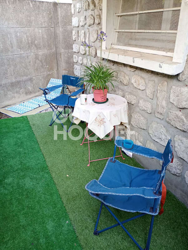 Maison à SAINTE-GENEVIEVE-DES-BOIS