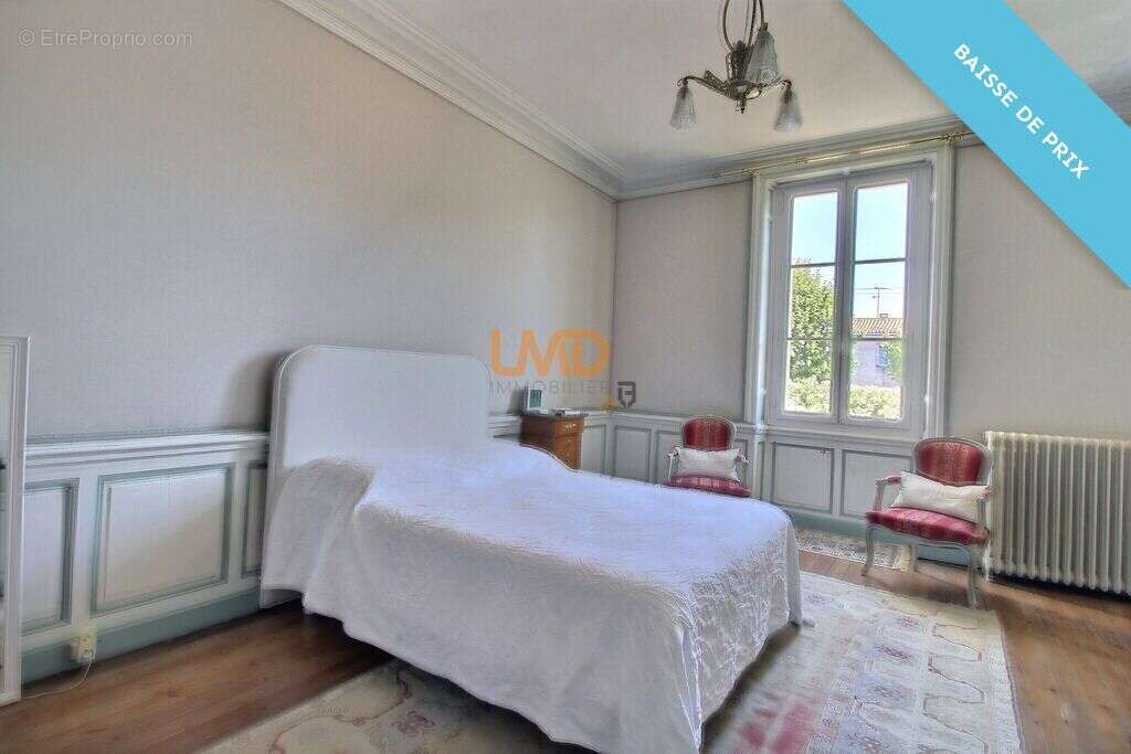 Maison à SAINT-JEAN-D&#039;ANGELY