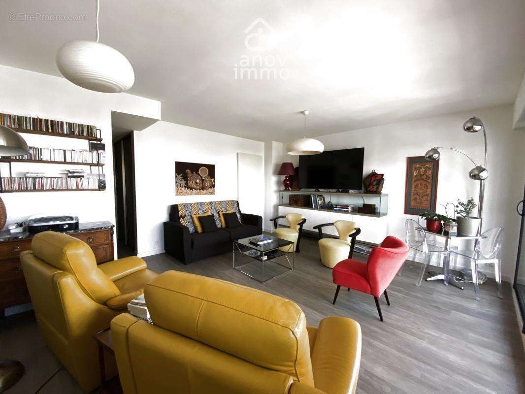 Appartement T5 coeur de ville, les sables d.olonne ,dernier é - photo 7