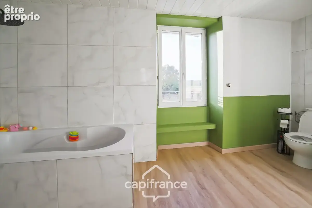 Maison de 190m² avec 2 logements indépendants - 4 chambres - terrain 1 220m² - vue Revermont - photo 20