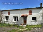Photo 1 - Maison à JUICQ