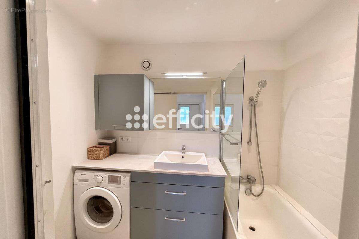 Appartement à VERSAILLES