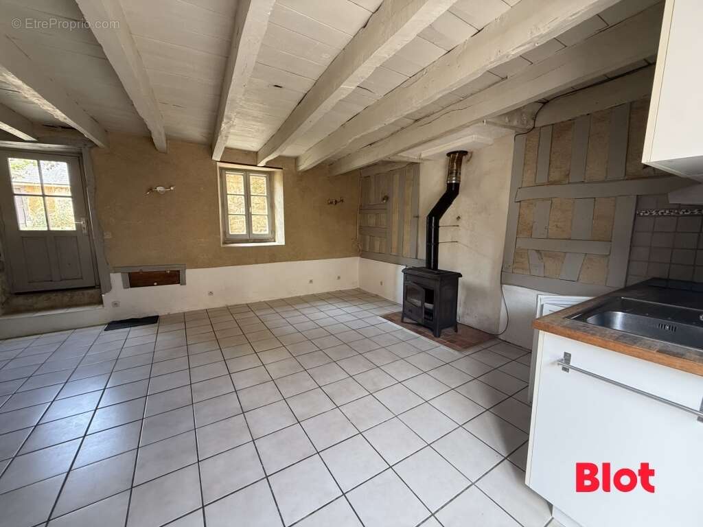 Maison 54 m² à Saint-Sulpice-La-Foret  - photo 2