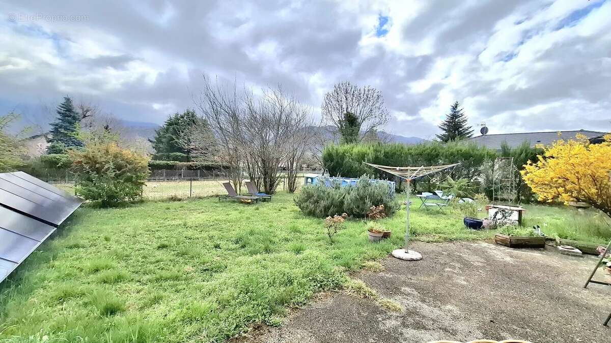 Maison à VIF