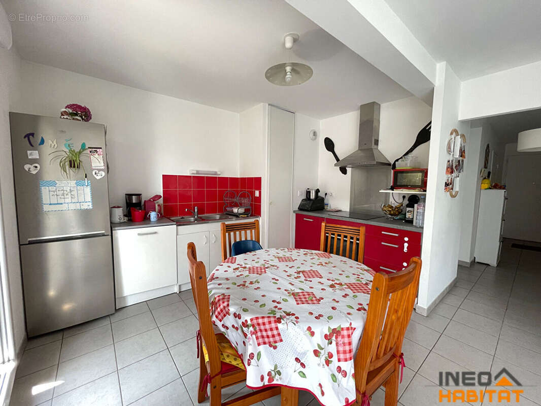 Appartement à LA MEZIERE